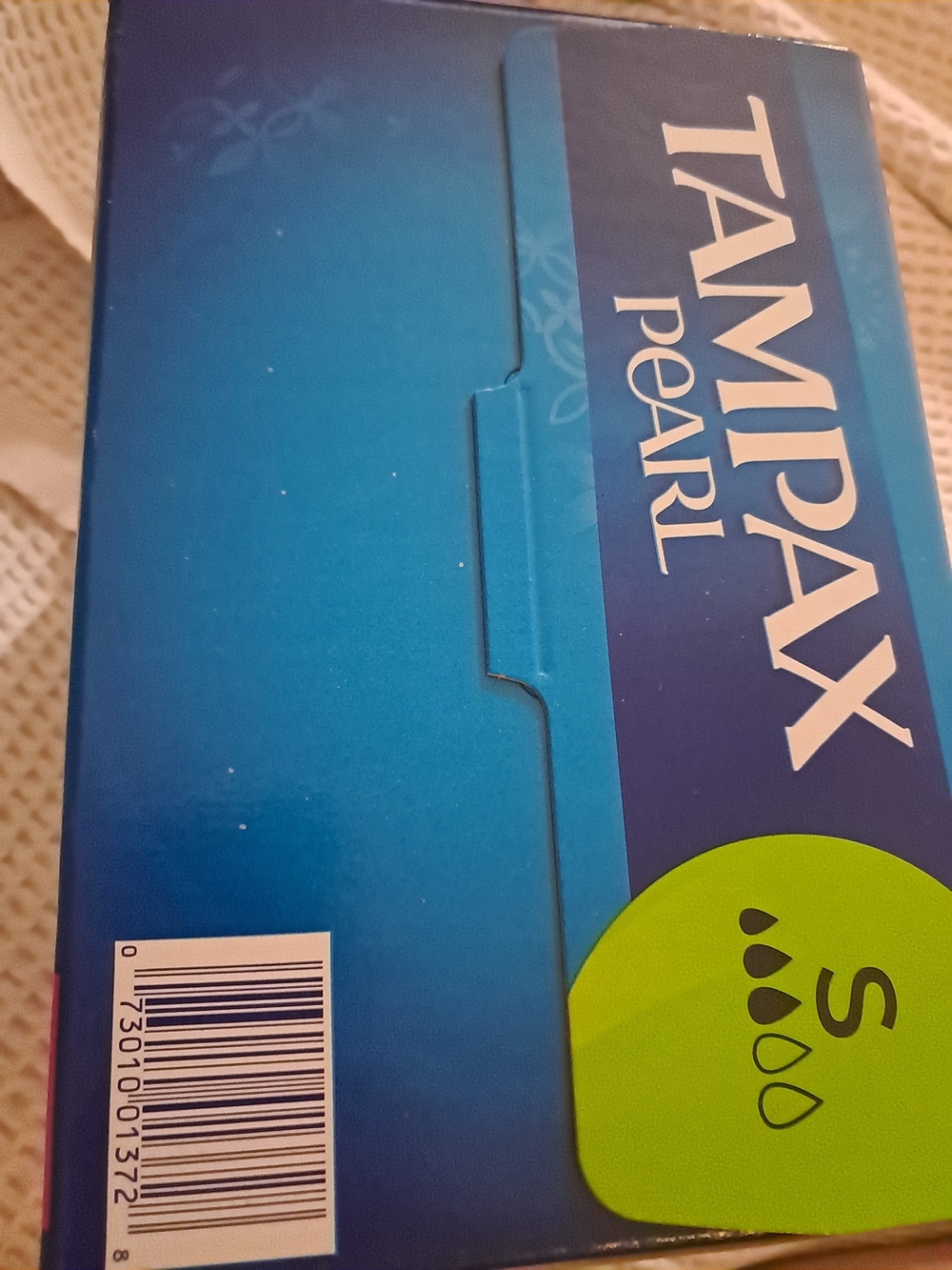 Tampax Pearl Super Tampons - Blue & Green Box (96 Count) - Picture 3 of 8